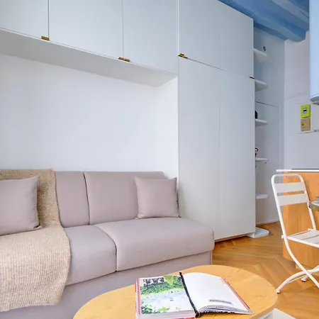 Bnbnova - Cosy - Le Marais & Notre - Dame Appartement *