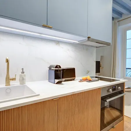 Appartement Bnbnova - Cosy - Le Marais & Notre - Dame
