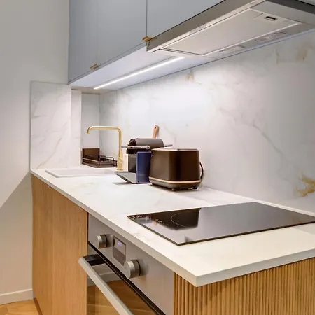 Bnbnova - Cosy - Le Marais & Notre - Dame Appartement *